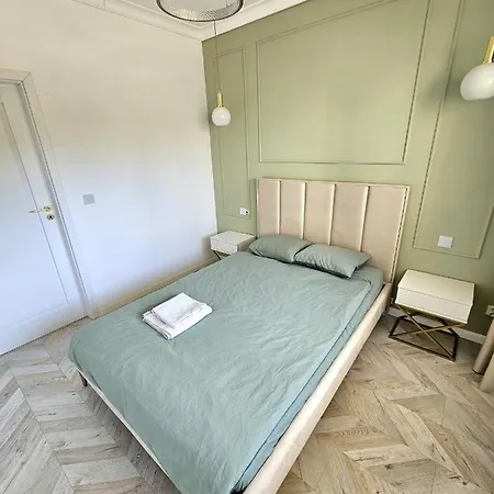 Apartment Central Park Apartament 50m2 - Parking, Ac, Netflix *