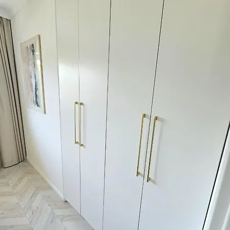 Apartment Central Park Apartament 50m2 - Parking, Ac, Netflix