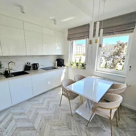 Central Park Apartament 50m2 - Parking, Ac, Netflix